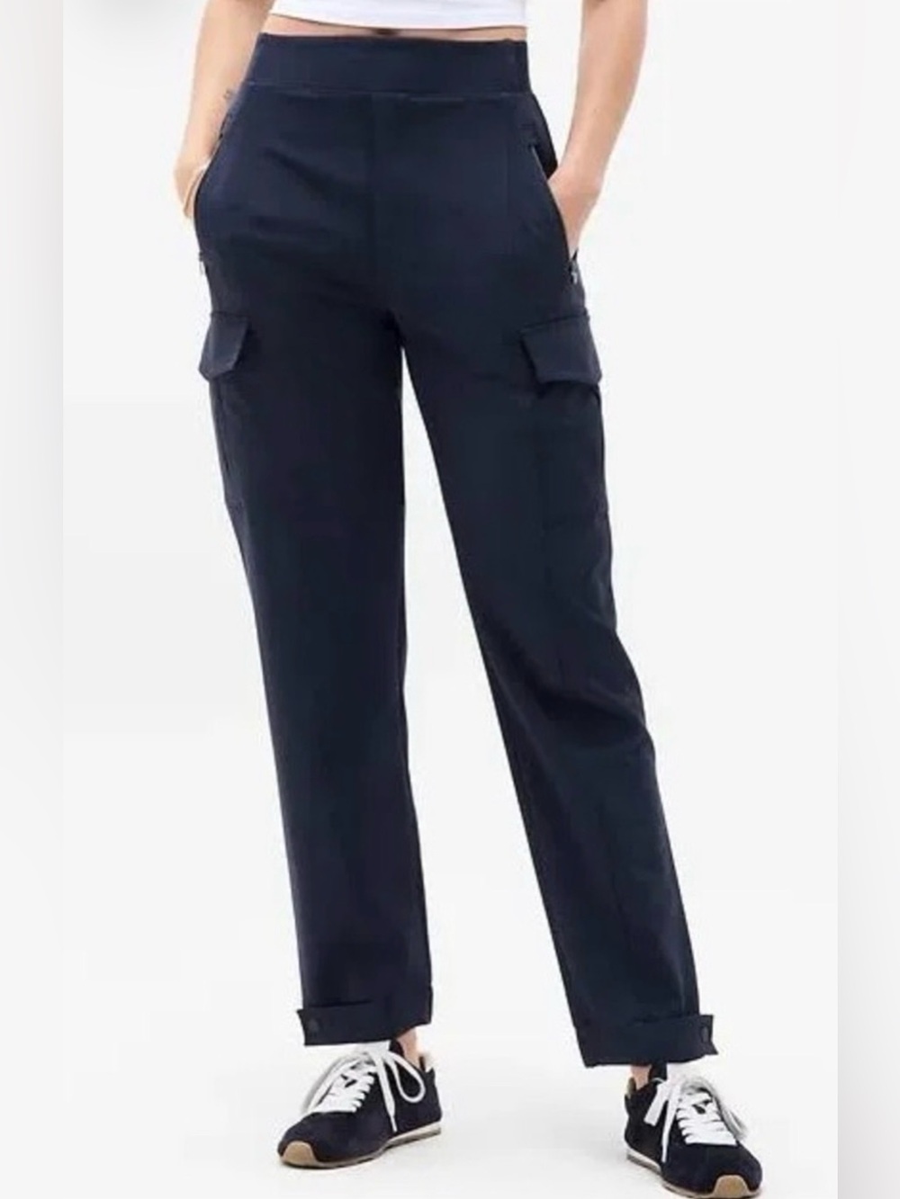 Athleta Endless High Rise Cargo Pant Navy Blue Size 8 Petite 8P 467187